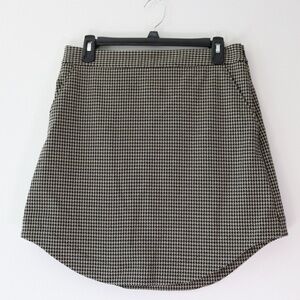 Express Classic Houndstooth Mini Skirt Timeless Tweed Look with Curved Hem Sz M
